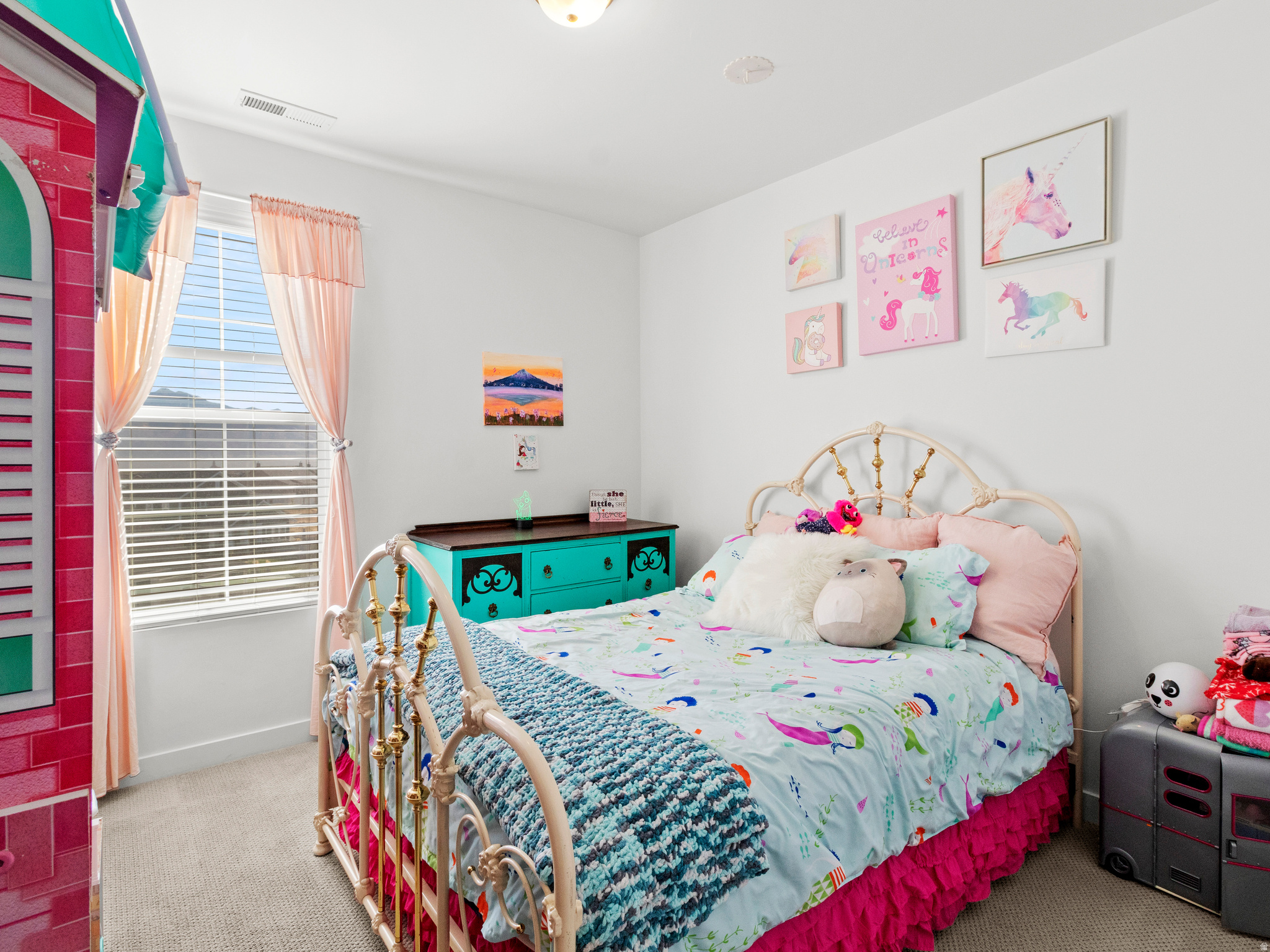 DAYBREAK VILLAGE 5 M - Residential