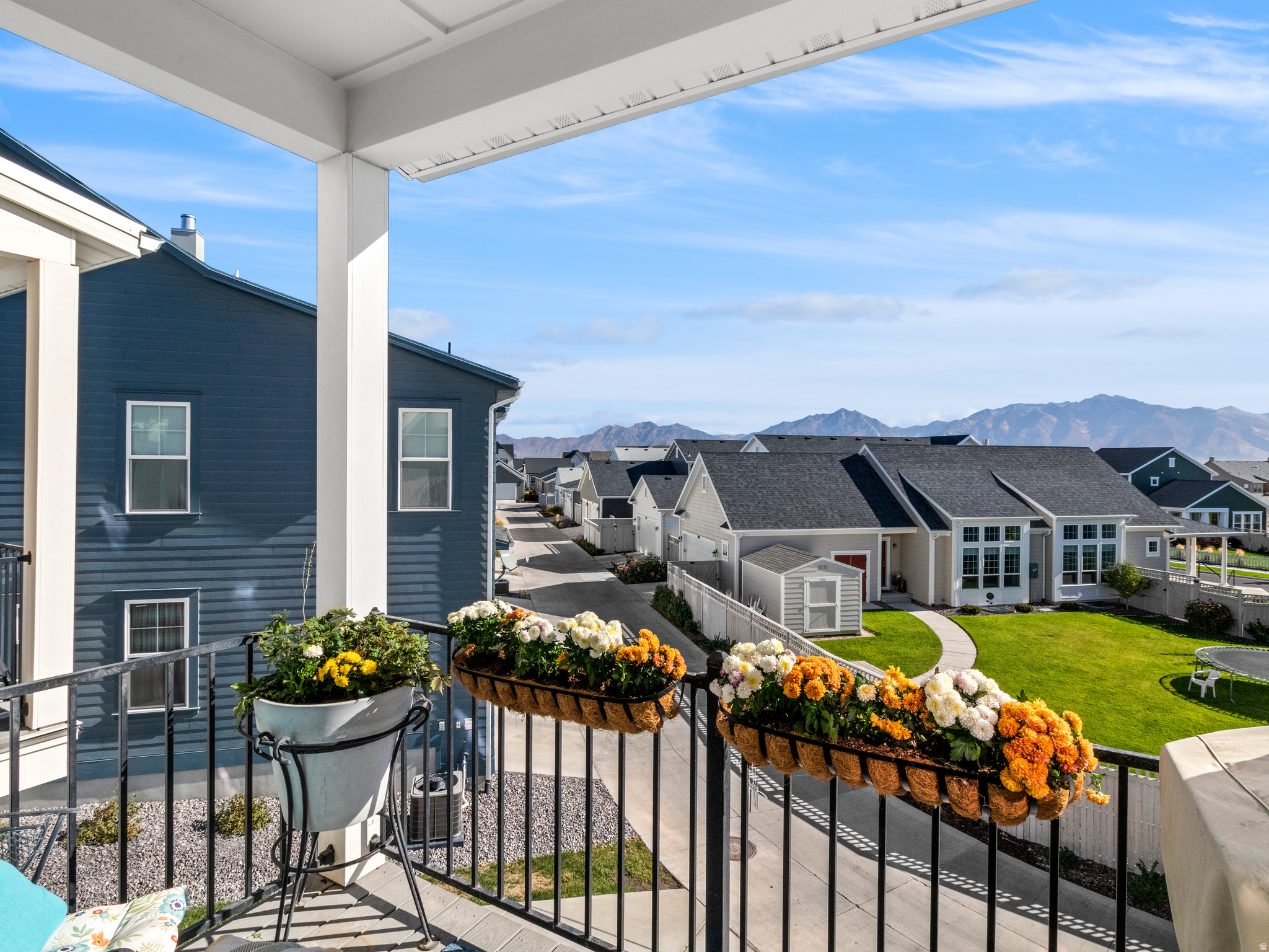 DAYBREAK VILLAGE 5 M - Residential