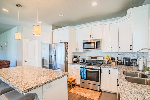 Tiny photo for 12644 S QUAIL LAKE DR W, Riverton, UT 84096 (MLS # 2113701)
