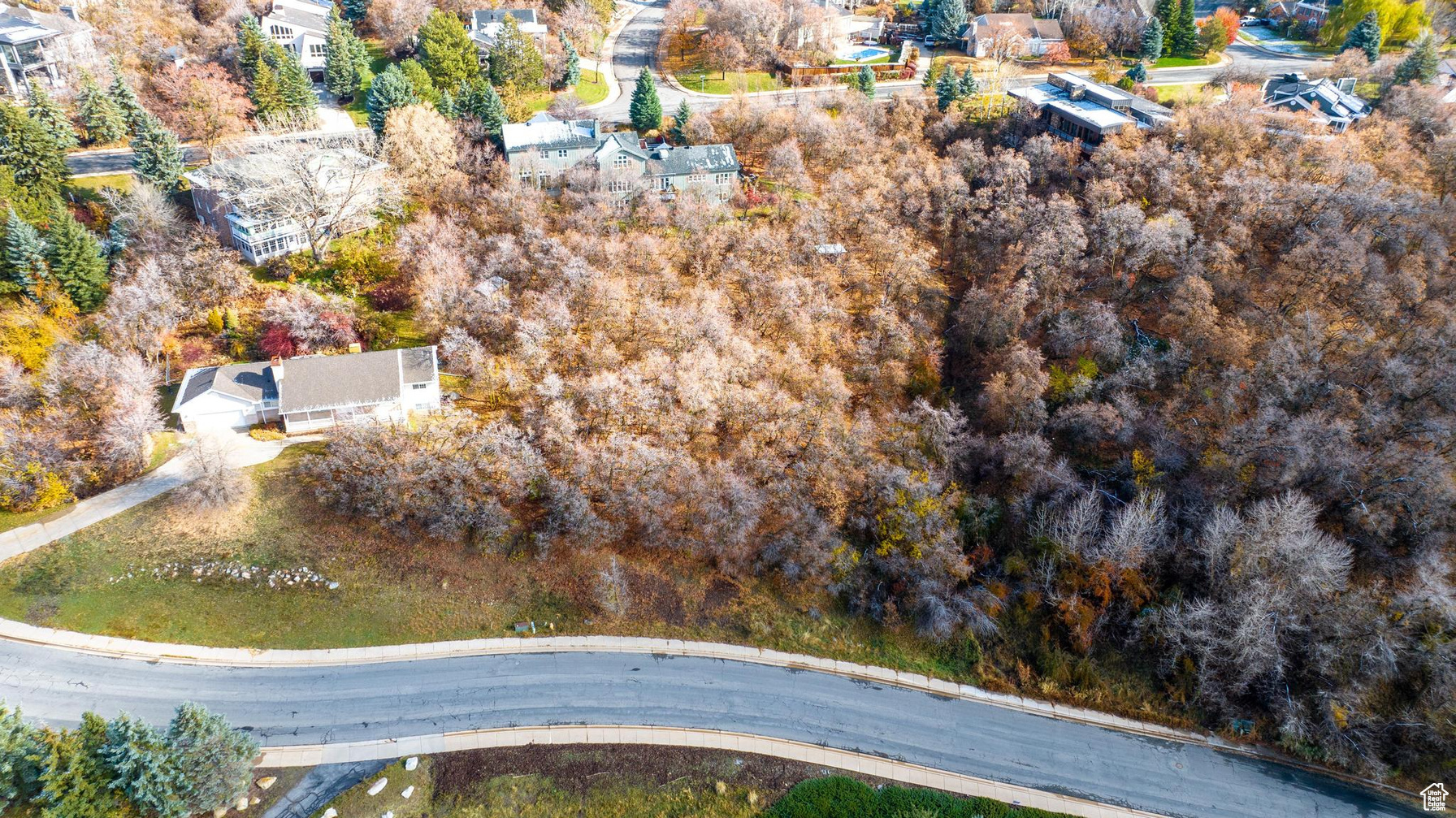 MAPLE HILLS - Land