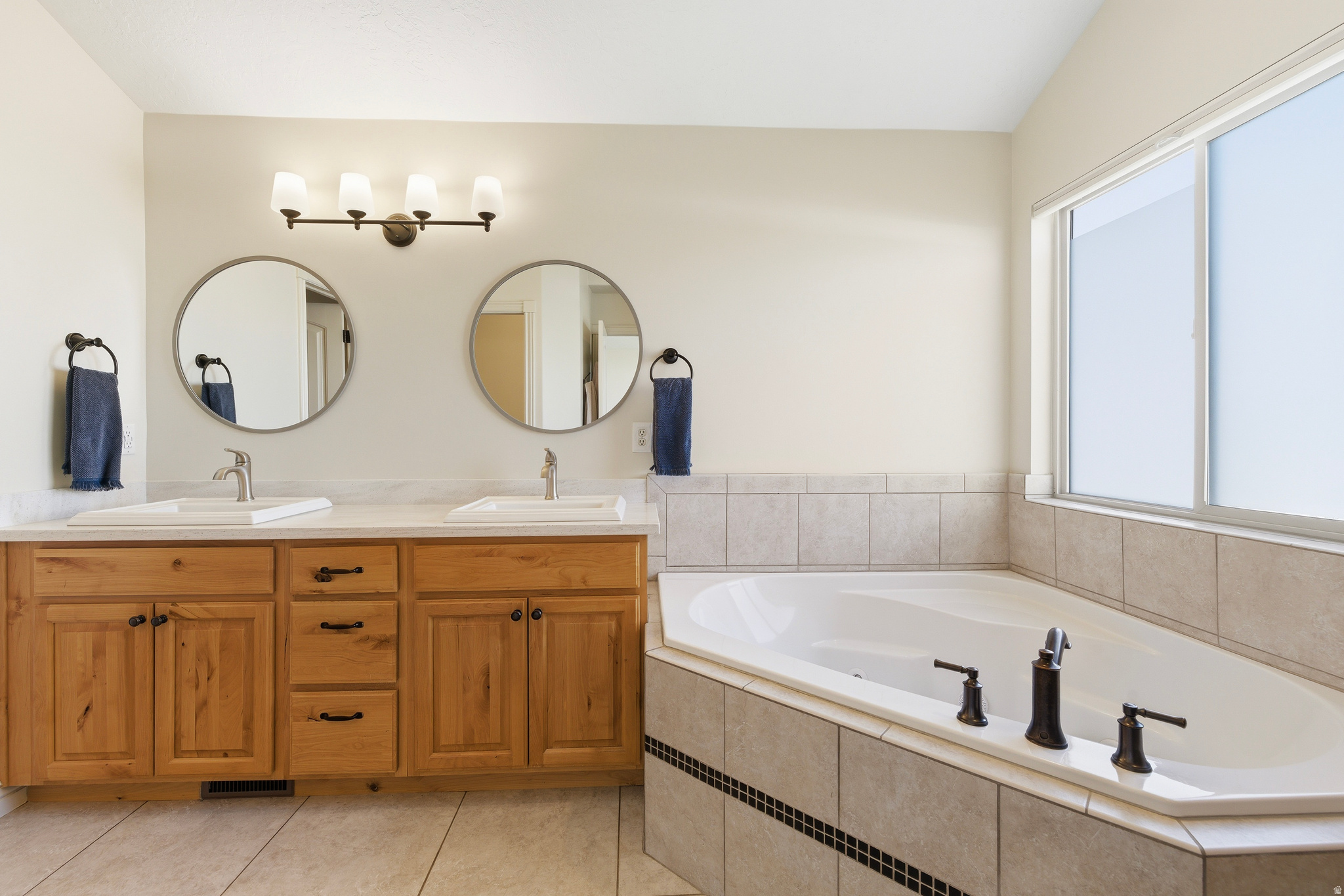 RANCHES - Residential