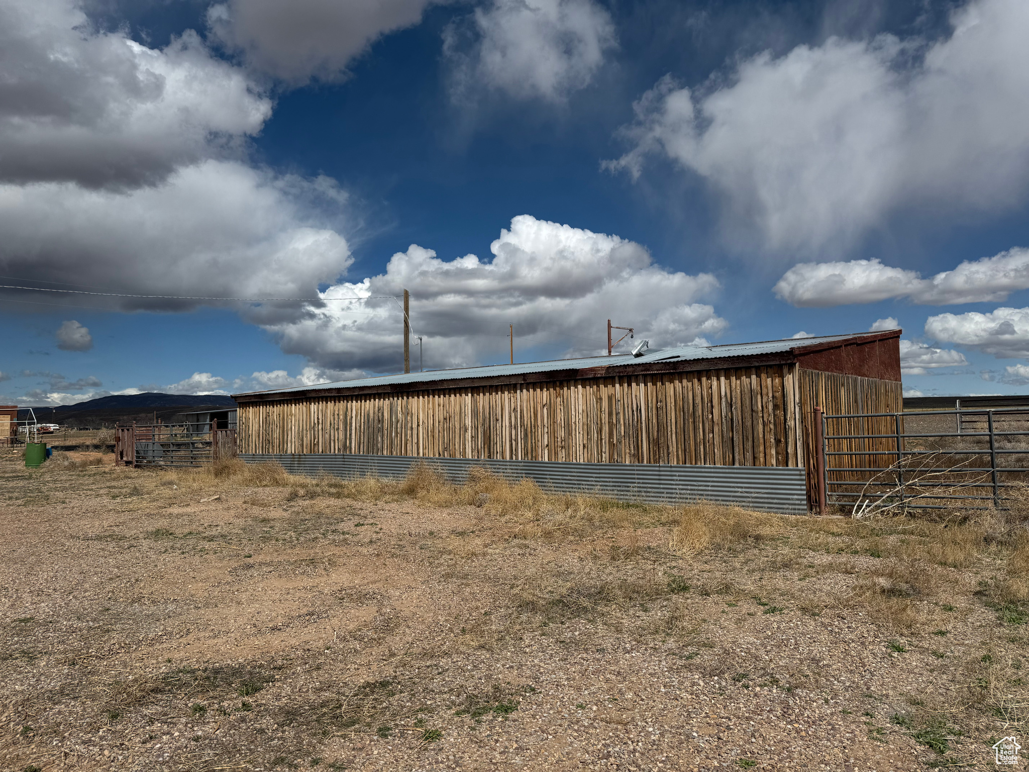 6051 N 11500, Lapoint, Utah image 15