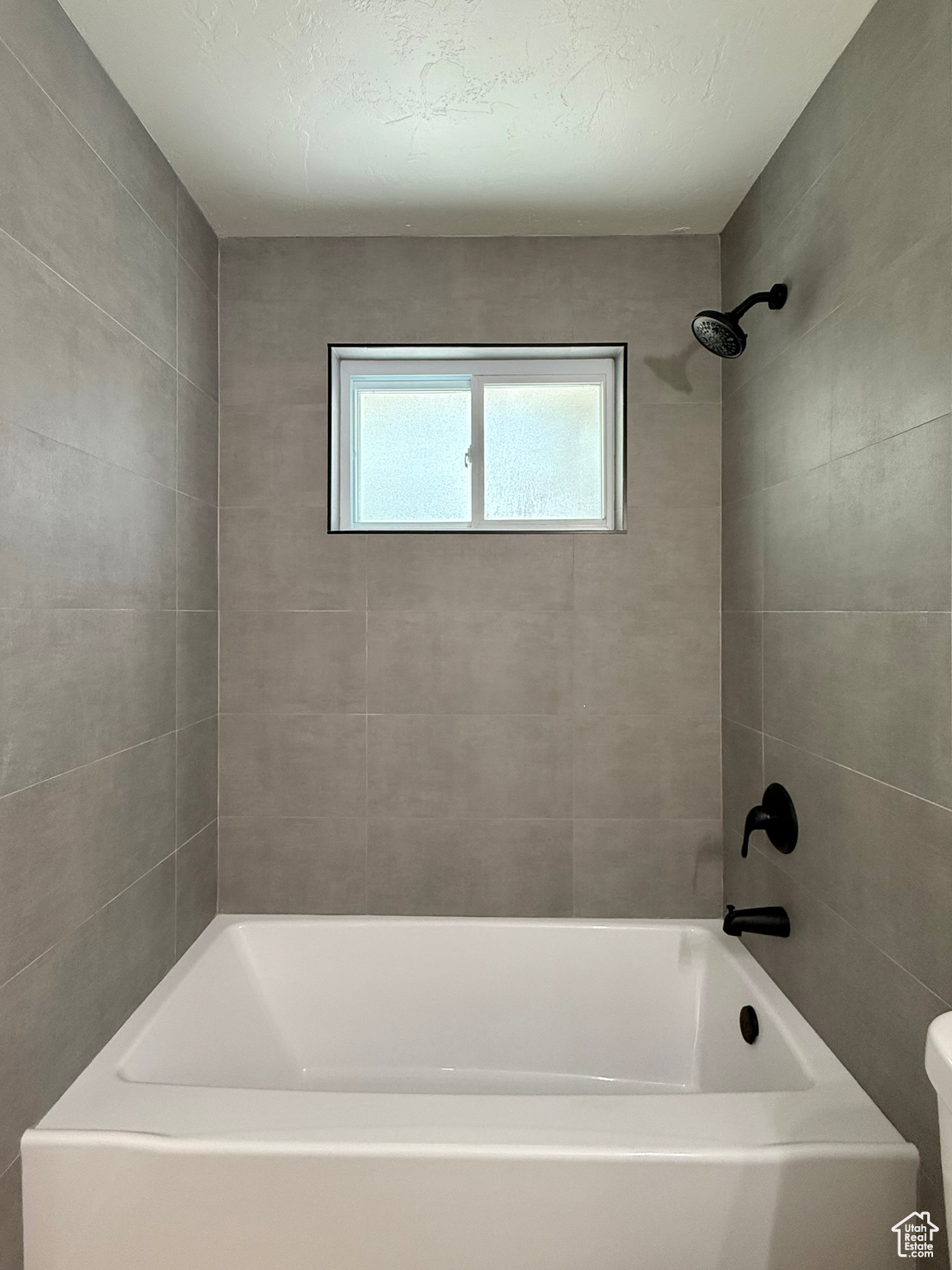 445 Havasu St, Tooele, Utah image 10