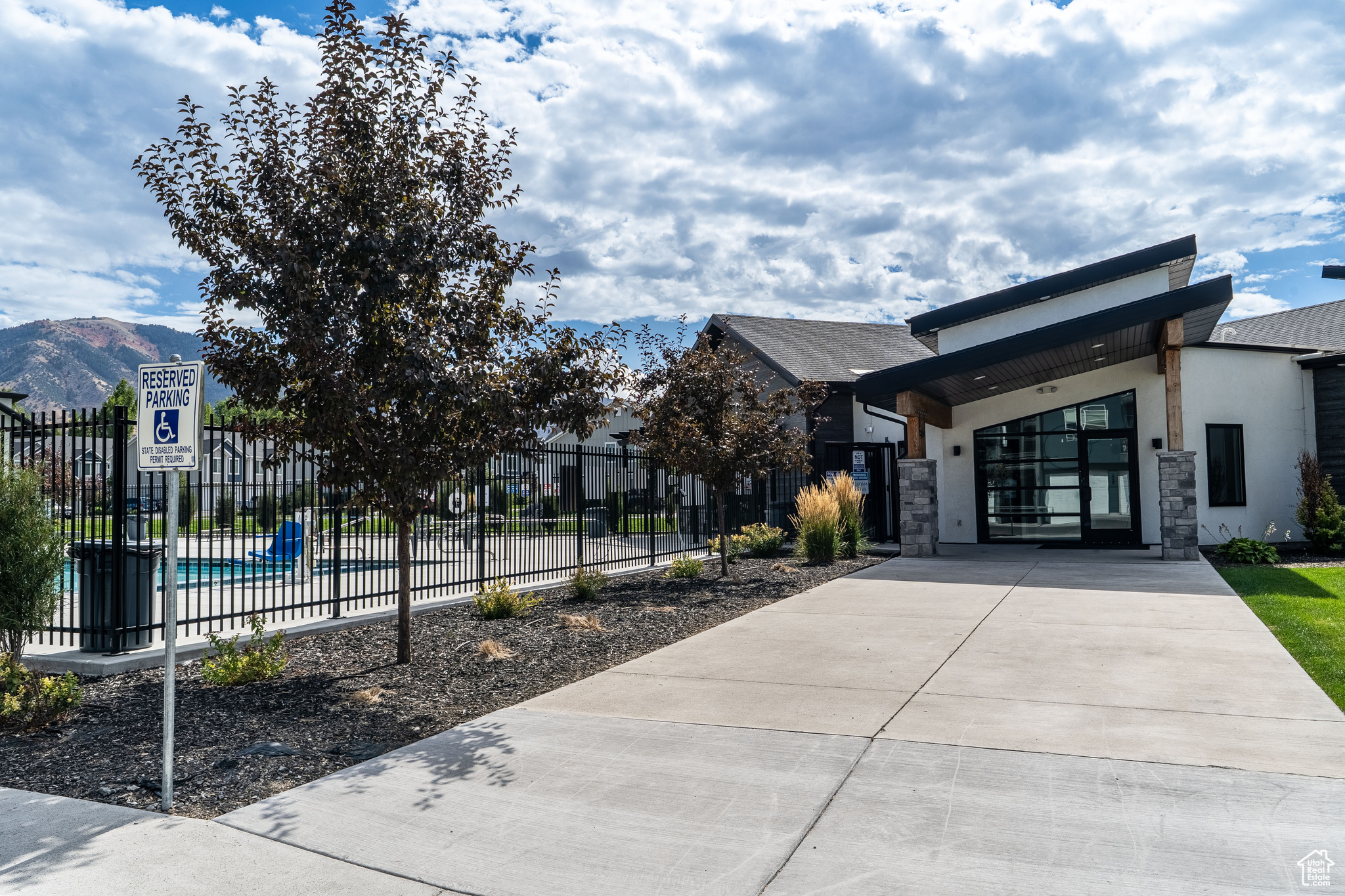 PROVIDENCE GATEWAY - Residential