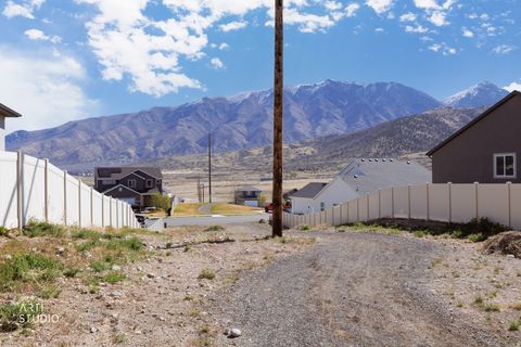 Tiny photo for 1771 S LONGVIEW RD, Santaquin, UT 84655 (MLS # 2149043)