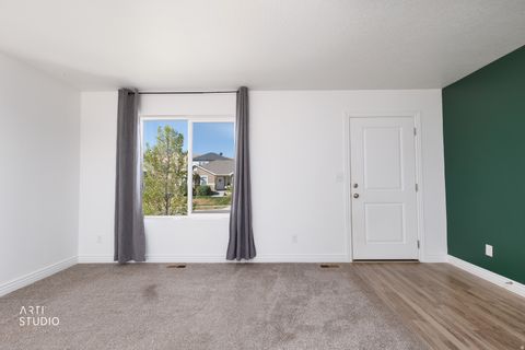 Tiny photo for 1771 S LONGVIEW RD, Santaquin, UT 84655 (MLS # 2149043)