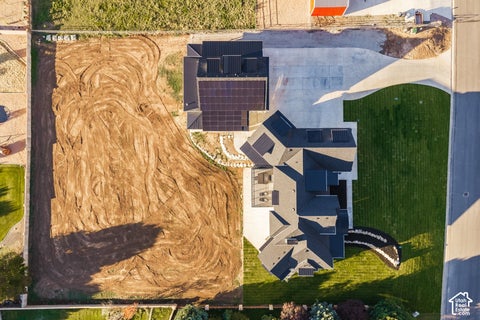 Tiny photo for 1354 S 800 E, Mapleton, UT 84664 (MLS # 2190292)