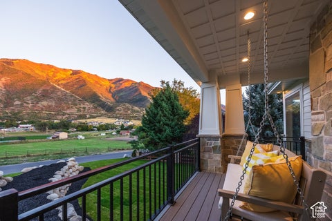 Tiny photo for 1354 S 800 E, Mapleton, UT 84664 (MLS # 2190292)