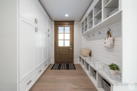 Tiny photo for 1354 S 800 E, Mapleton, UT 84664 (MLS # 2190292)