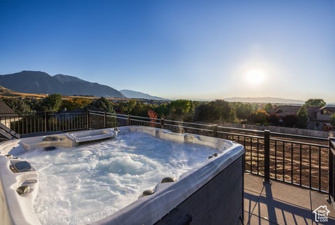 Tiny photo for 1354 S 800 E, Mapleton, UT 84664 (MLS # 2190292)