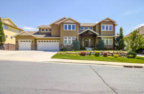 Photo of 1602 E 350 S, Pleasant Grove, UT 84062 (MLS # 2174465)
