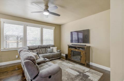 Tiny photo for 1602 E 350 S, Pleasant Grove, UT 84062 (MLS # 2174465)