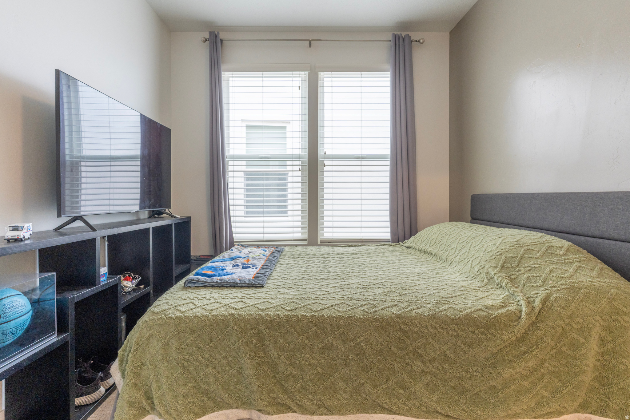 KENNECOTT - Residential