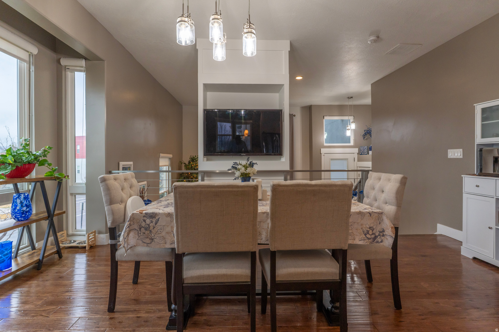 KENNECOTT - Residential