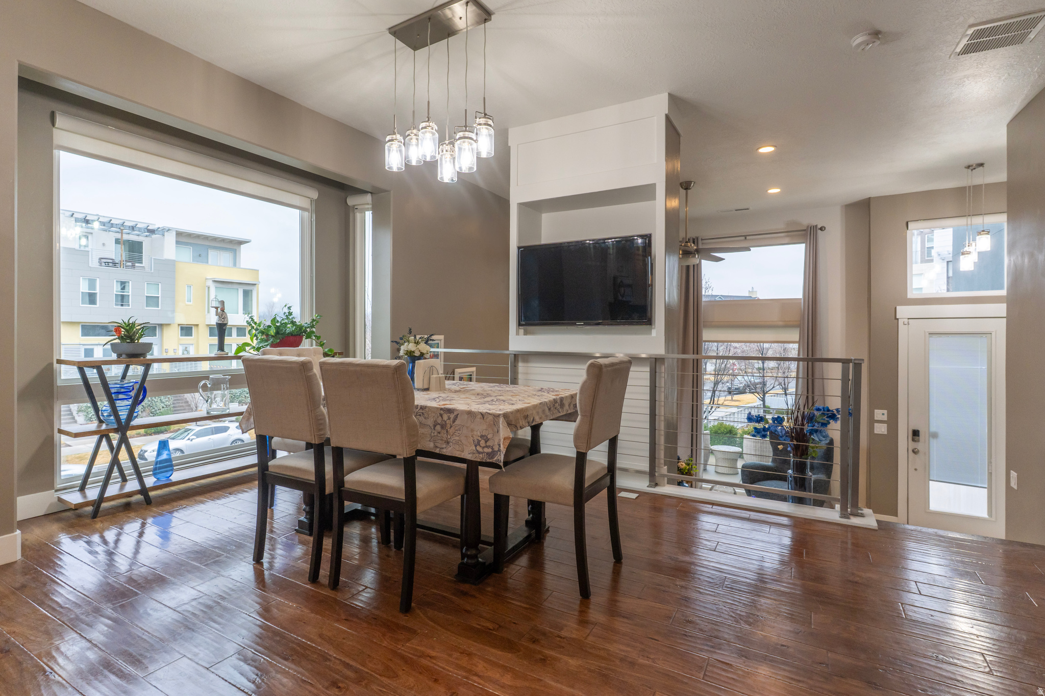 KENNECOTT - Residential