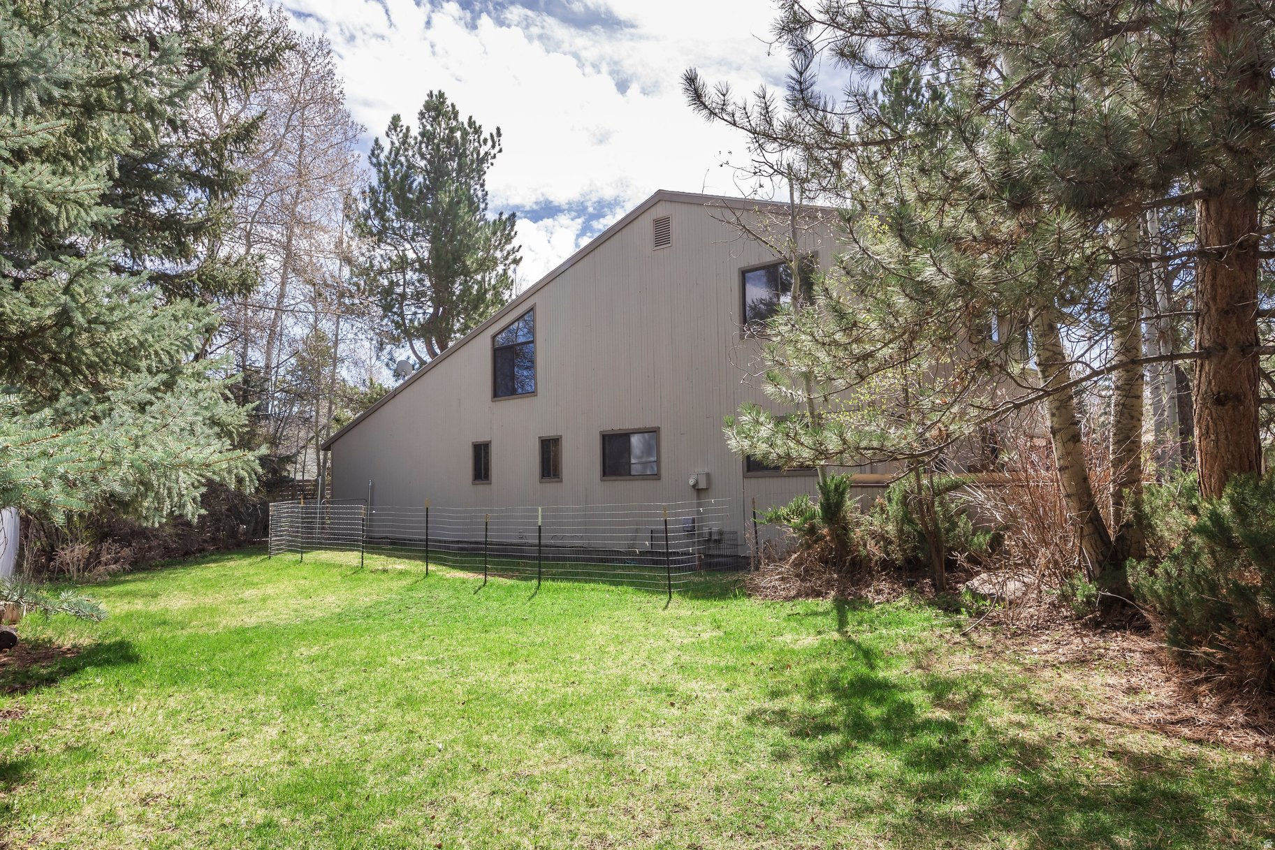 PARK MEADOWS SUBDIVI - Residential