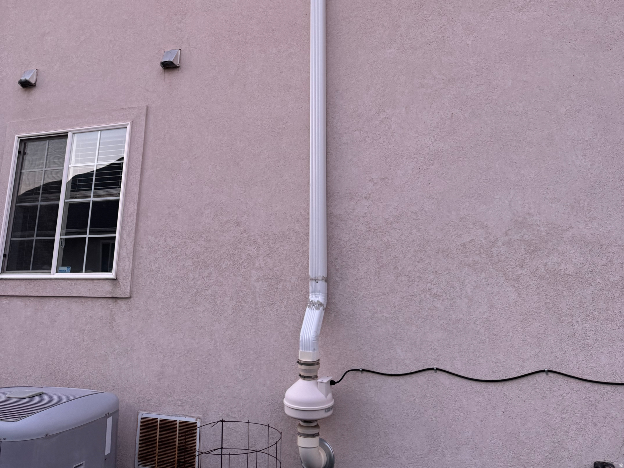 LA VILLA ROSA - Residential Income