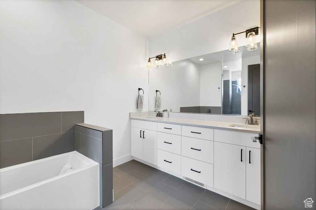 SAGE VILLA TOWNHOMES - Residential