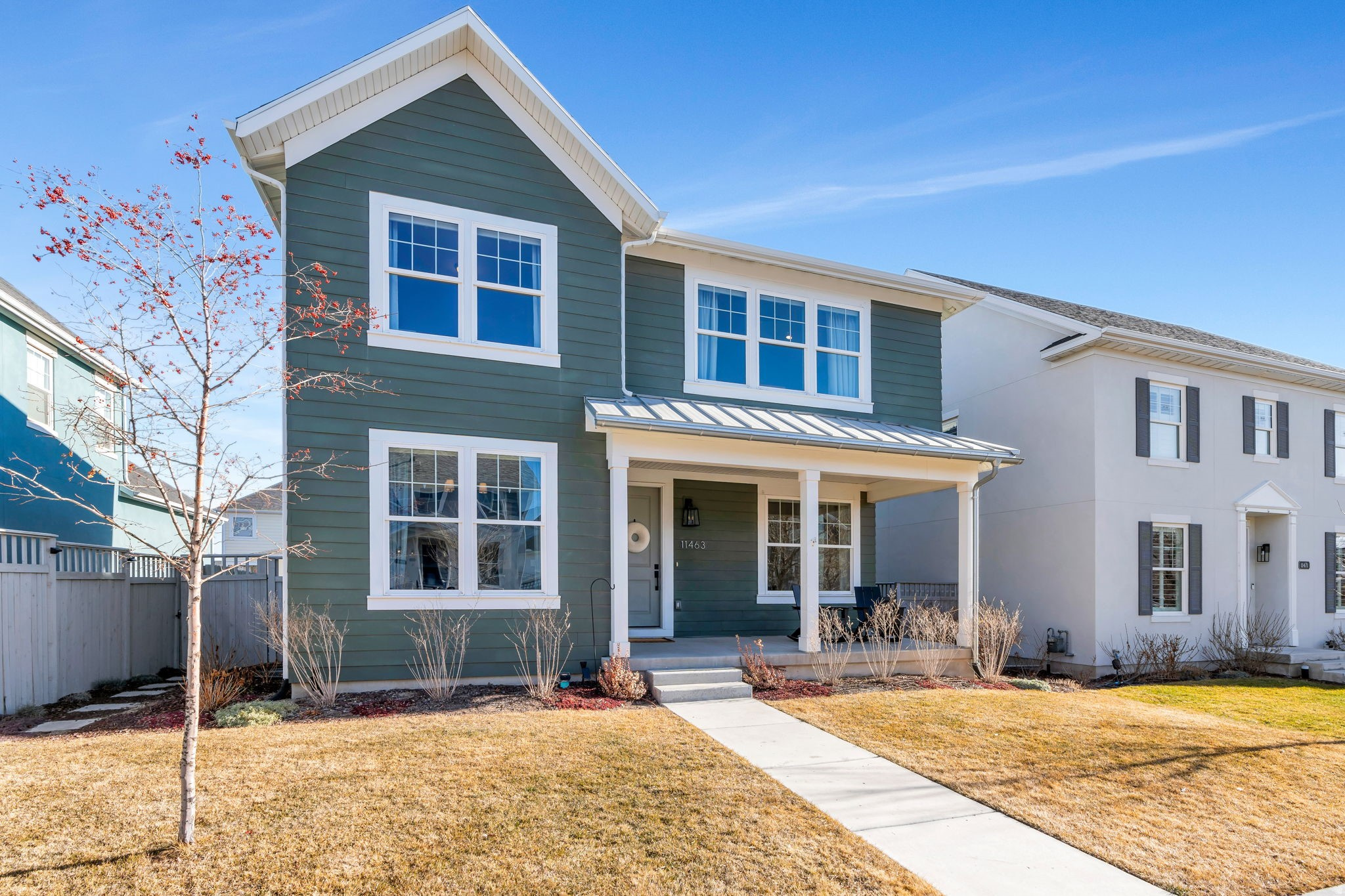 DAYBREAK - Residential