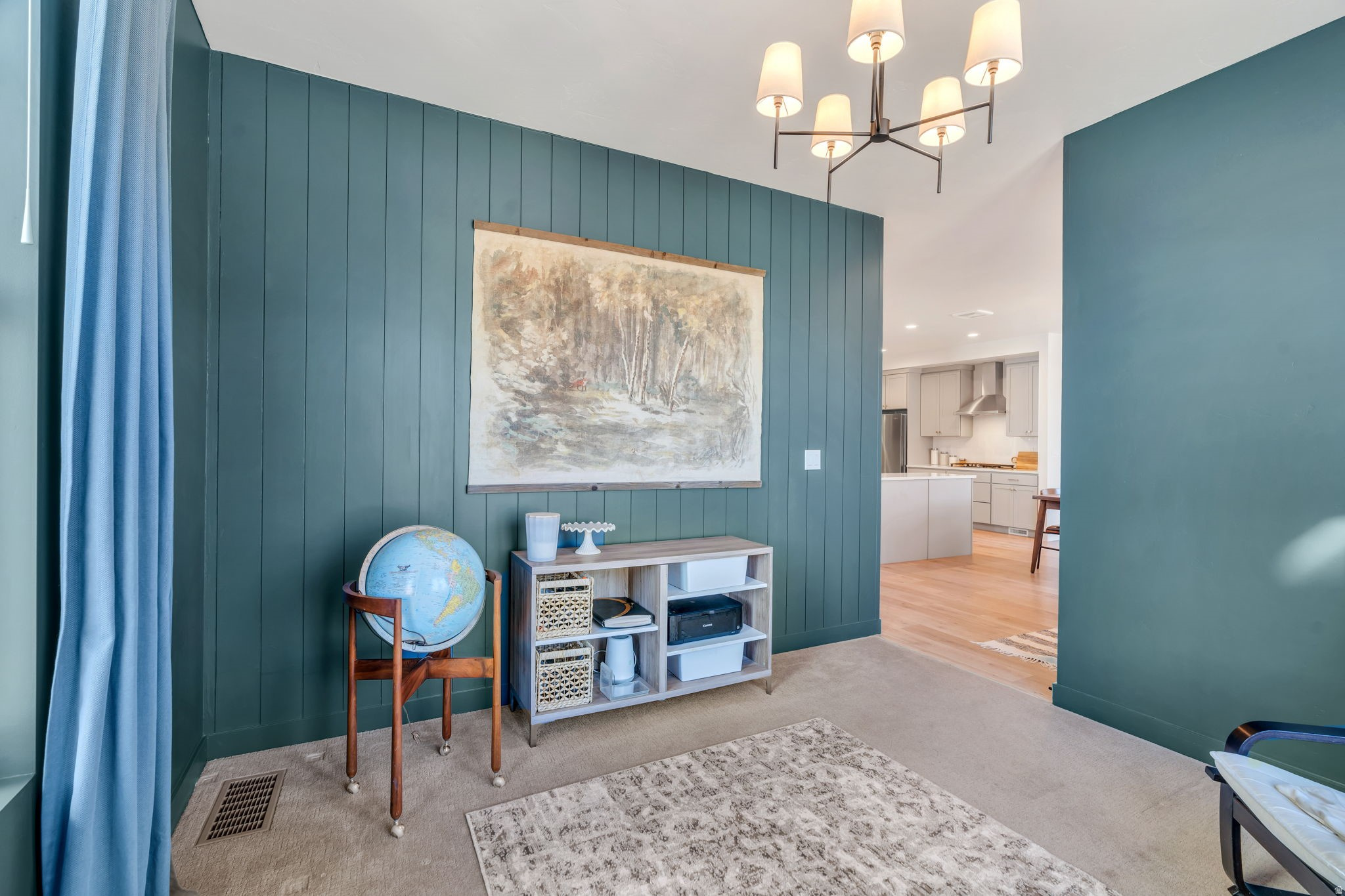 DAYBREAK - Residential