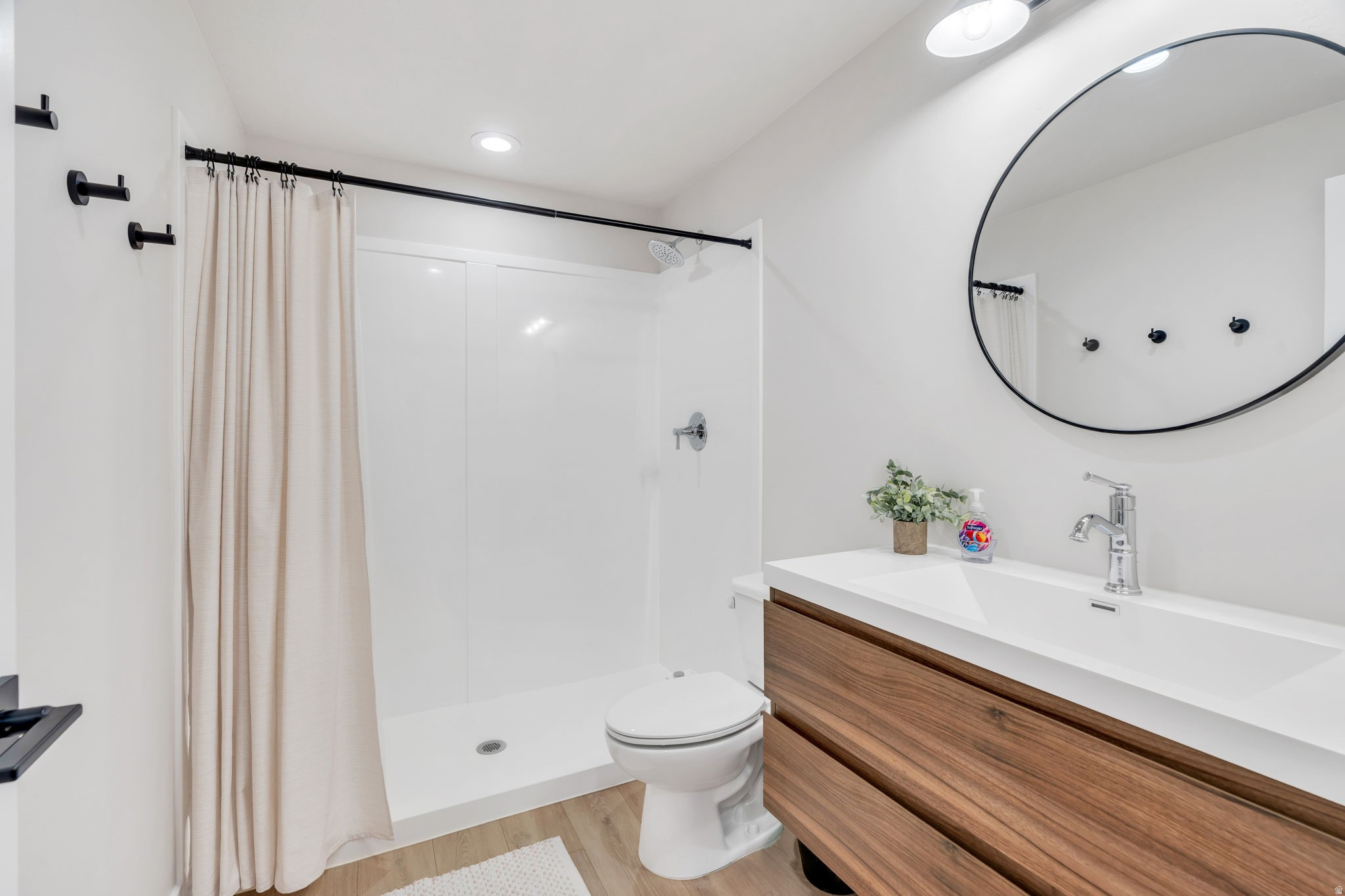 DAYBREAK - Residential