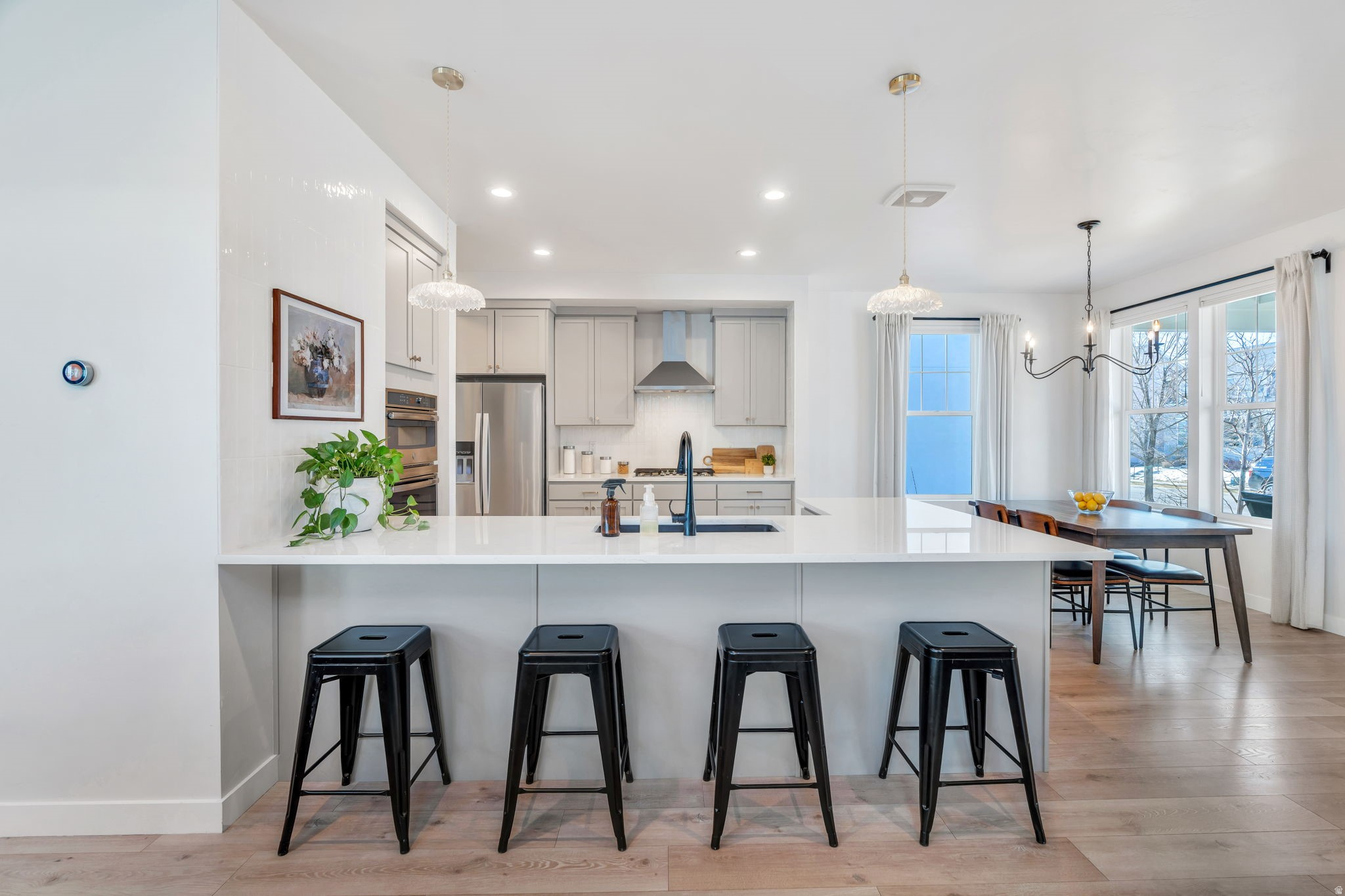 DAYBREAK - Residential