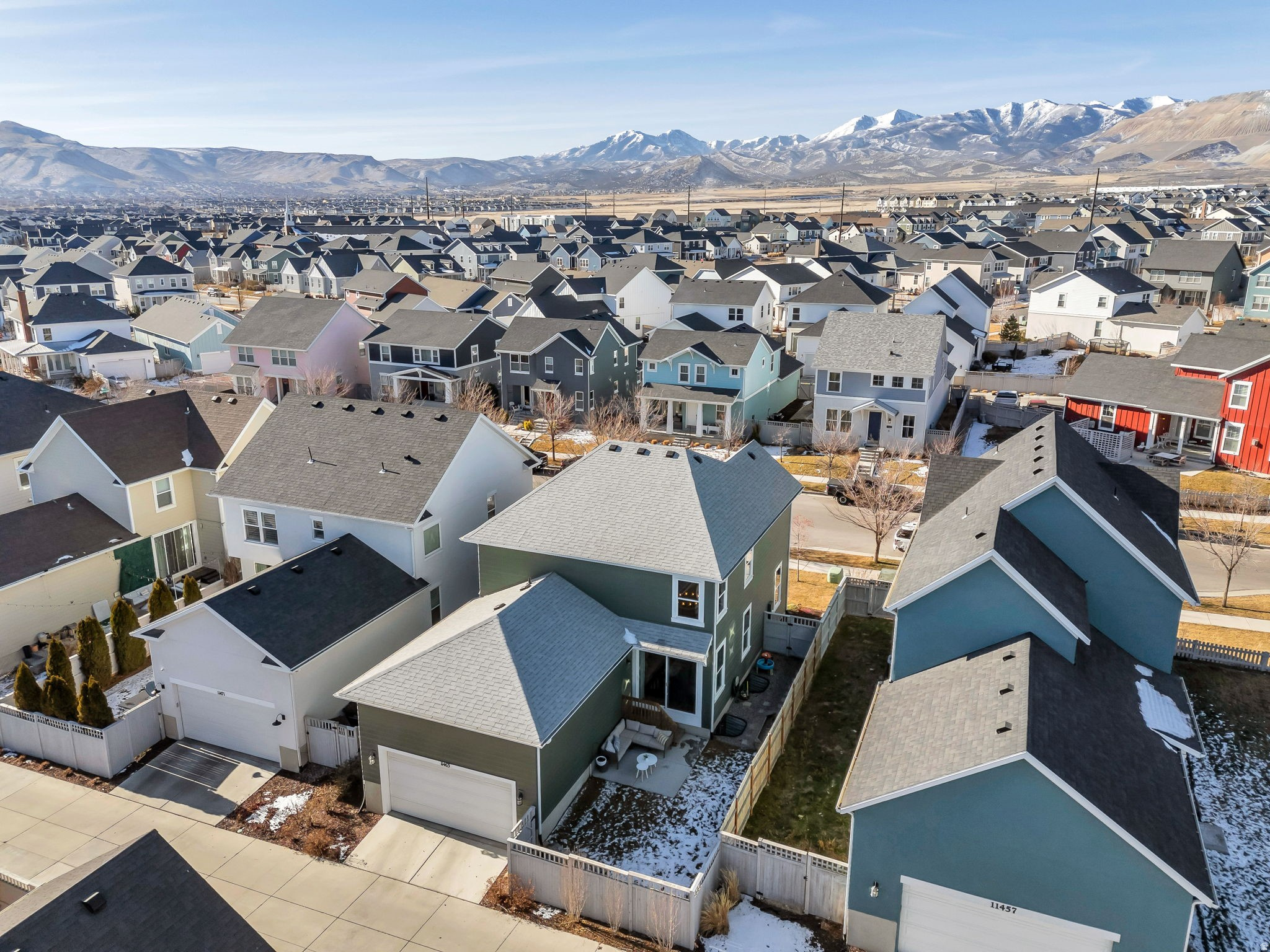 DAYBREAK - Residential