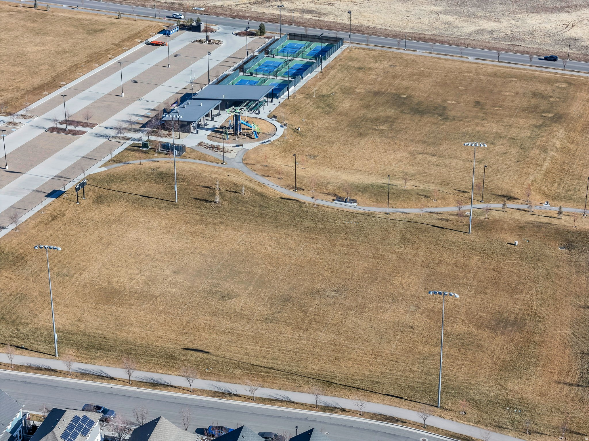 DAYBREAK - Residential