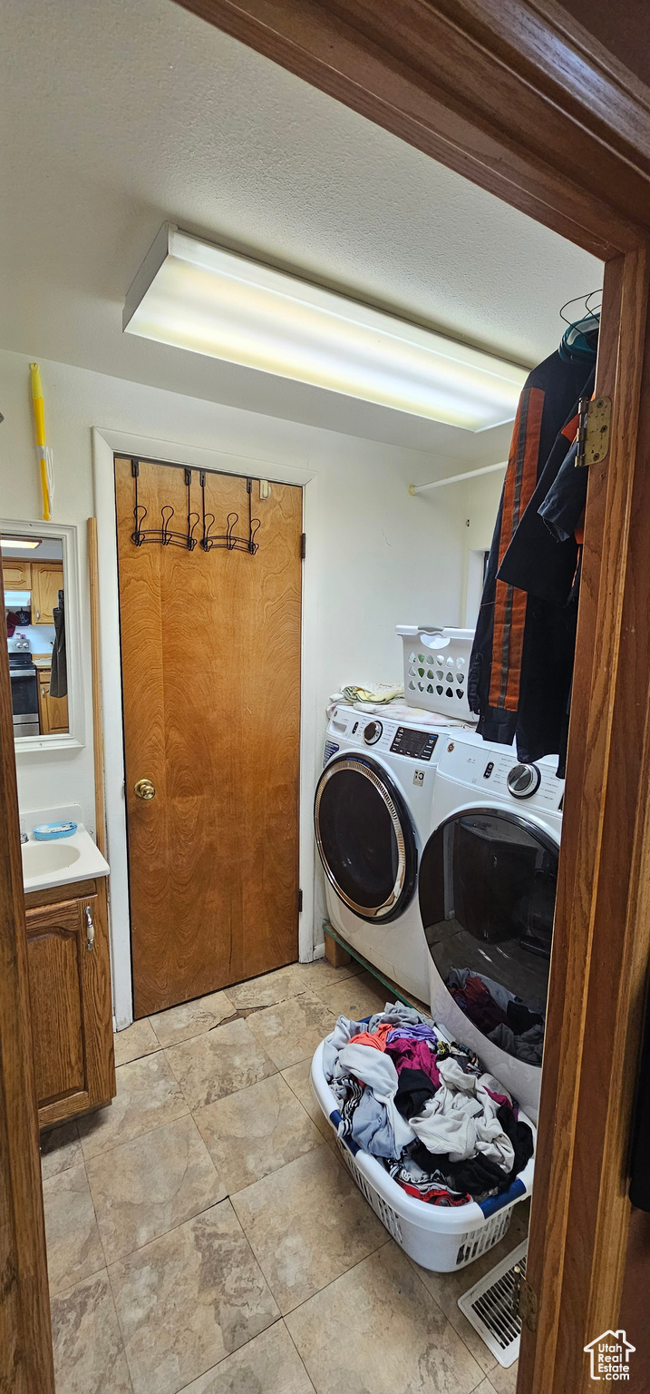 1433 W 2060, Helper, Utah image 22