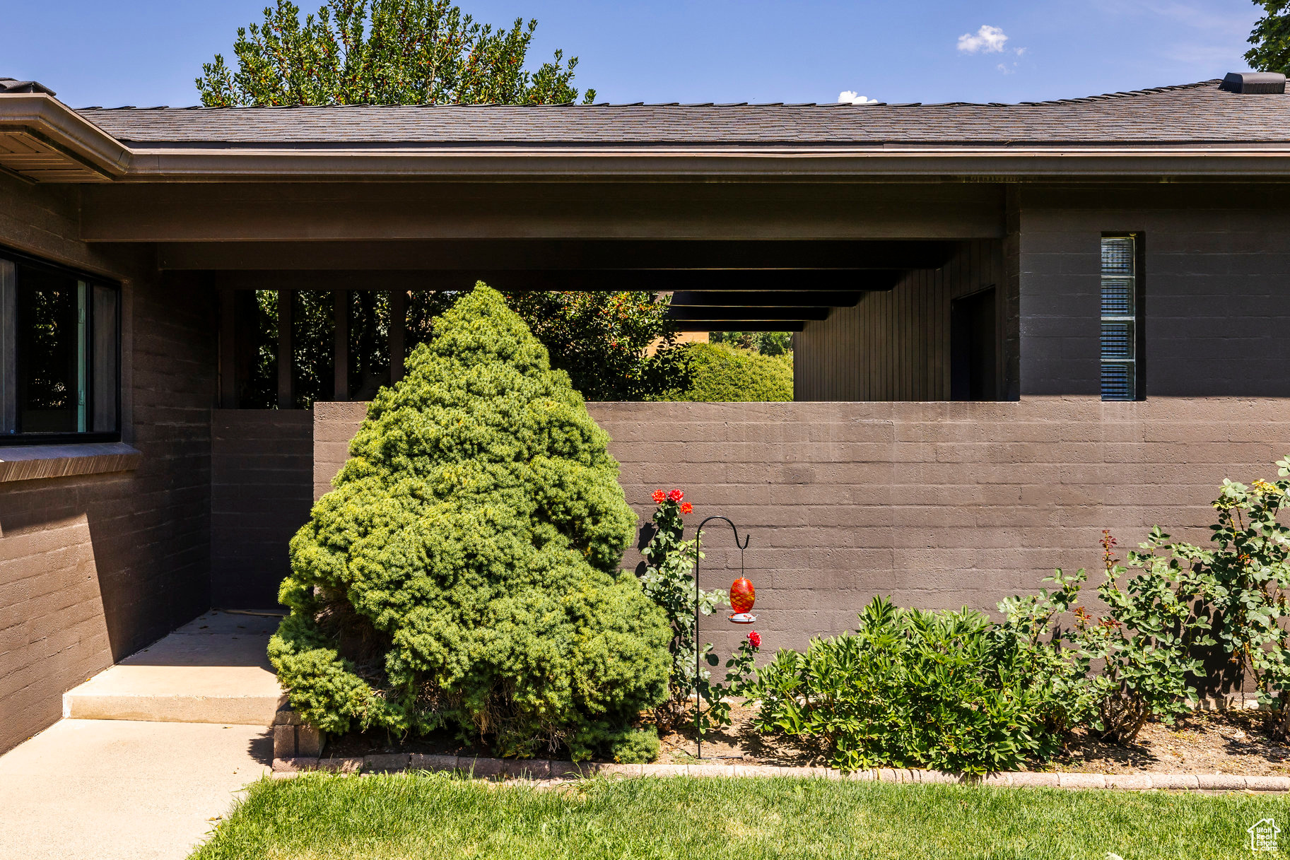 ELIZABETH HEIGHTS - Residential