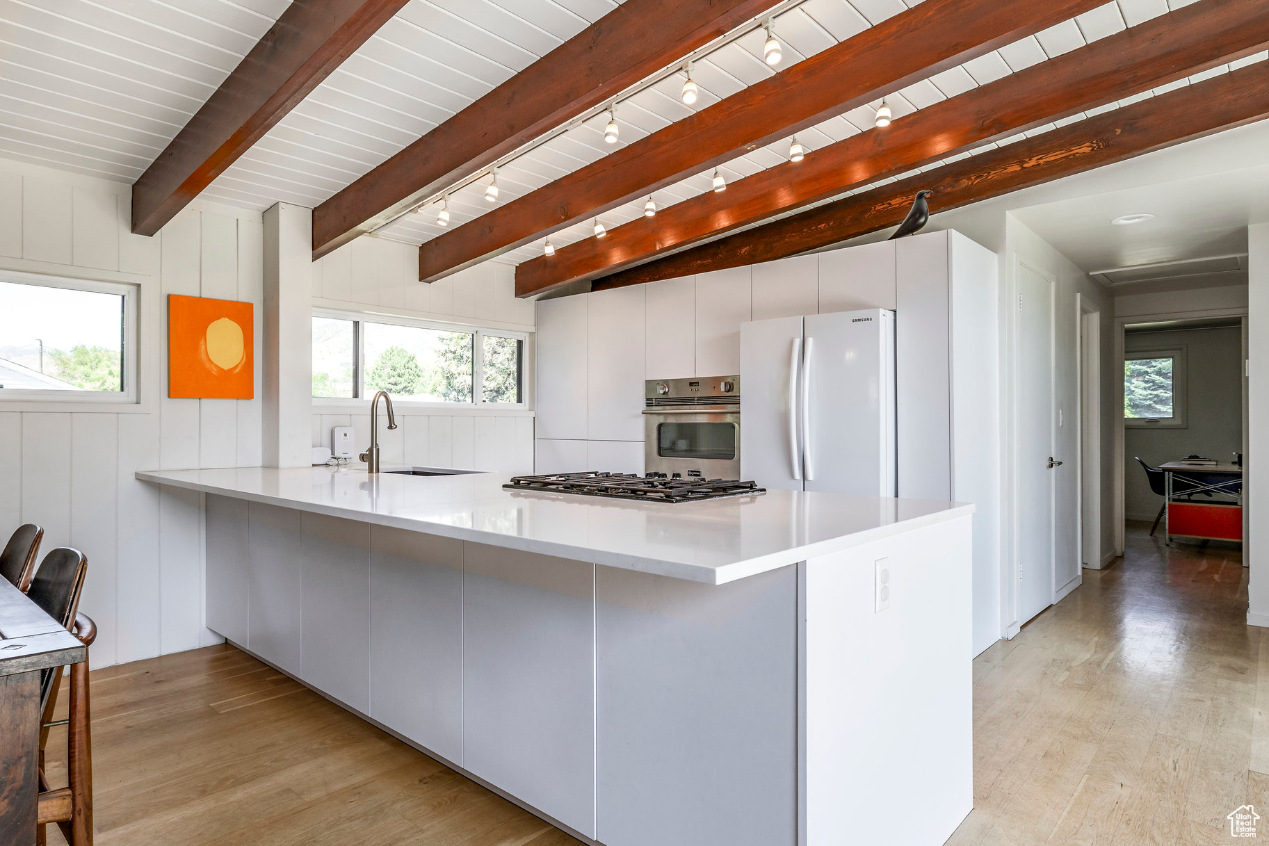ELIZABETH HEIGHTS - Residential