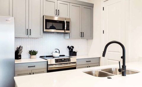 Tiny photo for 710 W AKOYA PEARL ST #76, Saint George, UT 84790 (MLS # 2128341)