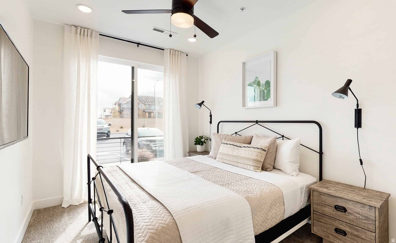 DESERT COLOR SKYLINE COMDOMINIUM PLAT - Residential