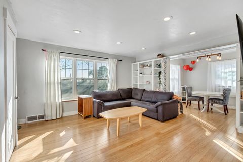 Tiny photo for 1004 W 400 N, Orem, UT 84057 (MLS # 2137515)