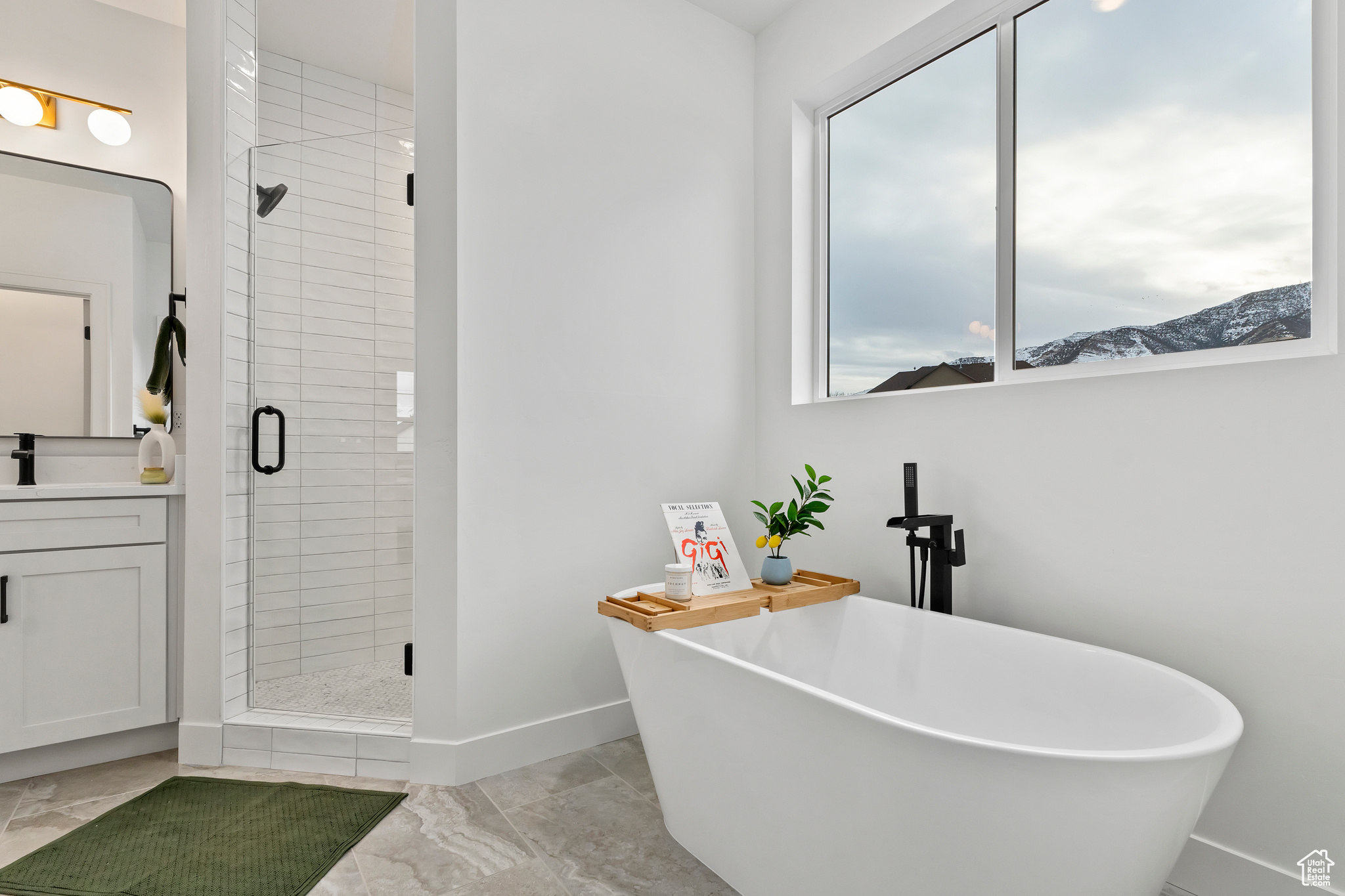 CATALINA BAY - Residential