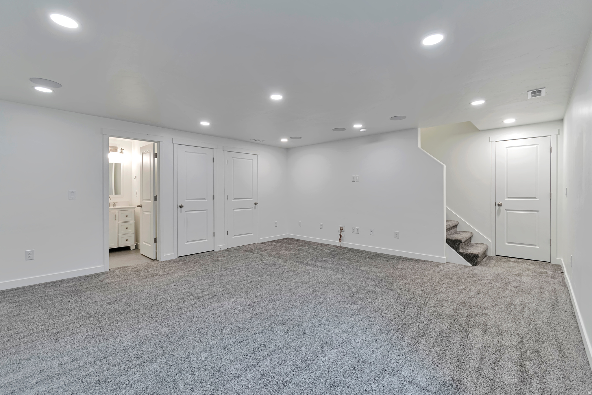 INDEPENDENCE AT THE POINT - Residential