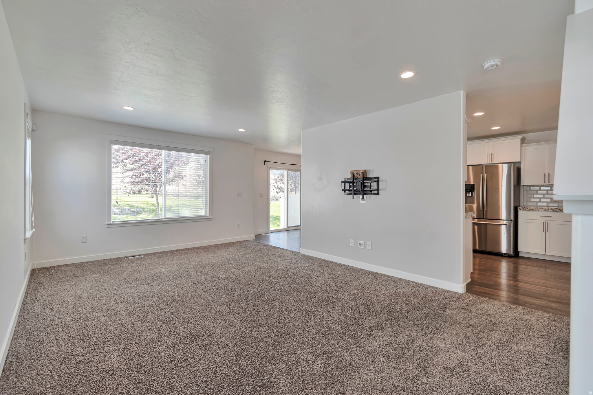 INDEPENDENCE AT THE POINT - Residential