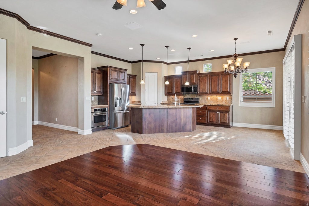 Photo of 2585 W LAQUINTA WAY, Saint George, UT 84770 (MLS # 2186950)