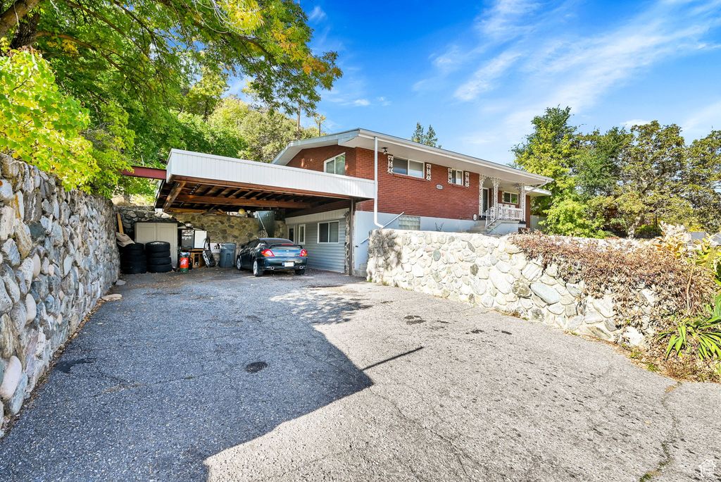 Photo of 4825 S BURCH CREEK DR. Dr E, South Ogden, UT 84403 (MLS # 2118885)