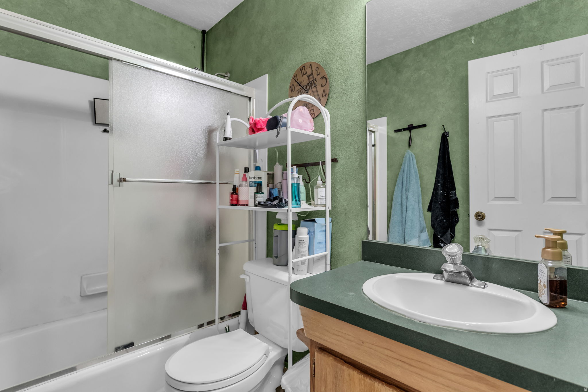 TOWNE COUNTRY LIVING - Residential