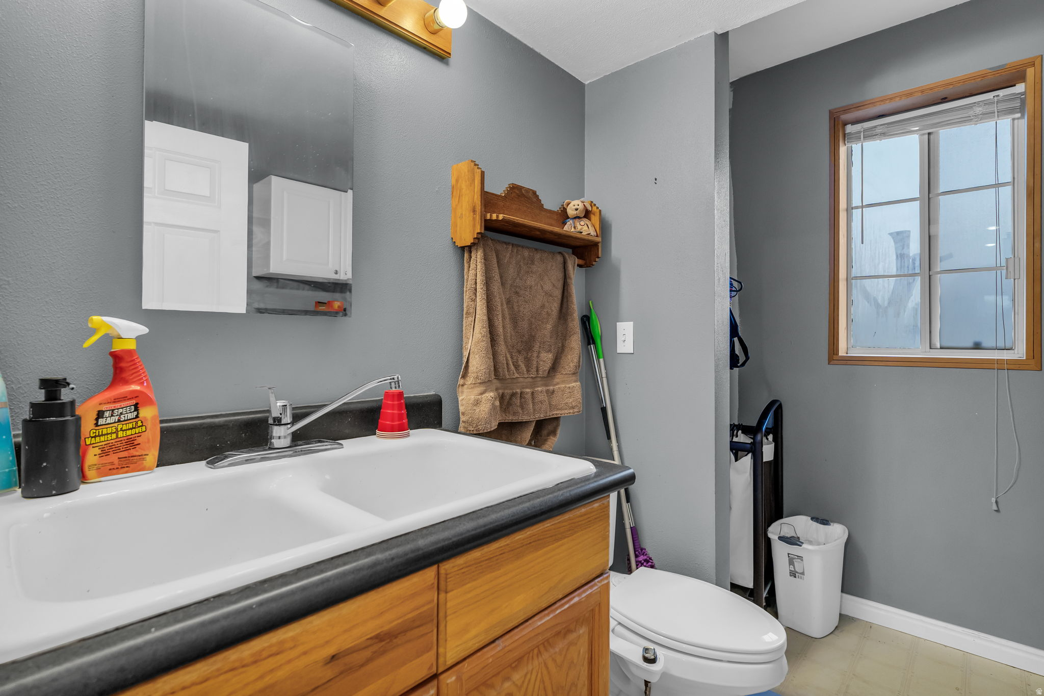 TOWNE COUNTRY LIVING - Residential