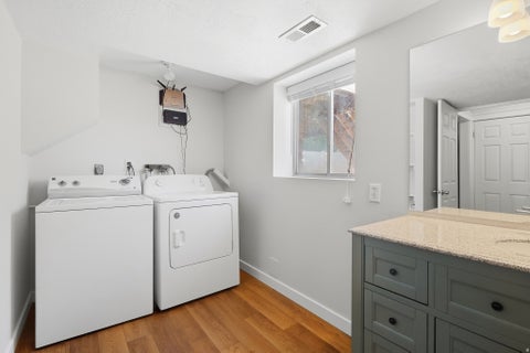 Tiny photo for 618 E 315 S, Layton, UT 84041 (MLS # 2185991)