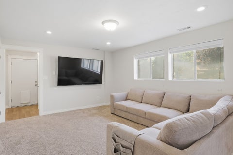 Tiny photo for 618 E 315 S, Layton, UT 84041 (MLS # 2185991)