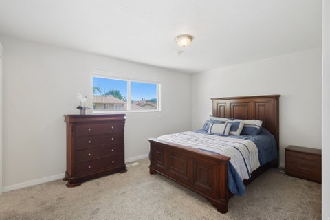 Tiny photo for 618 E 315 S, Layton, UT 84041 (MLS # 2185991)
