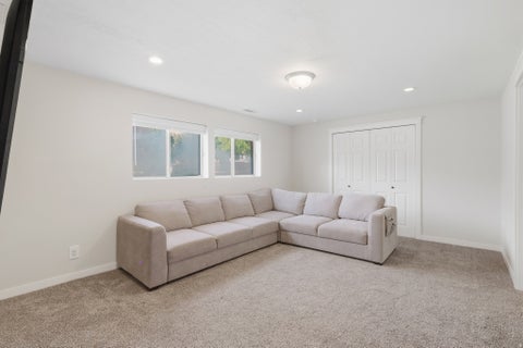 Tiny photo for 618 E 315 S, Layton, UT 84041 (MLS # 2185991)