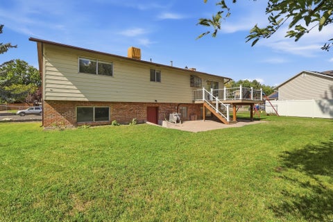 Tiny photo for 618 E 315 S, Layton, UT 84041 (MLS # 2185991)