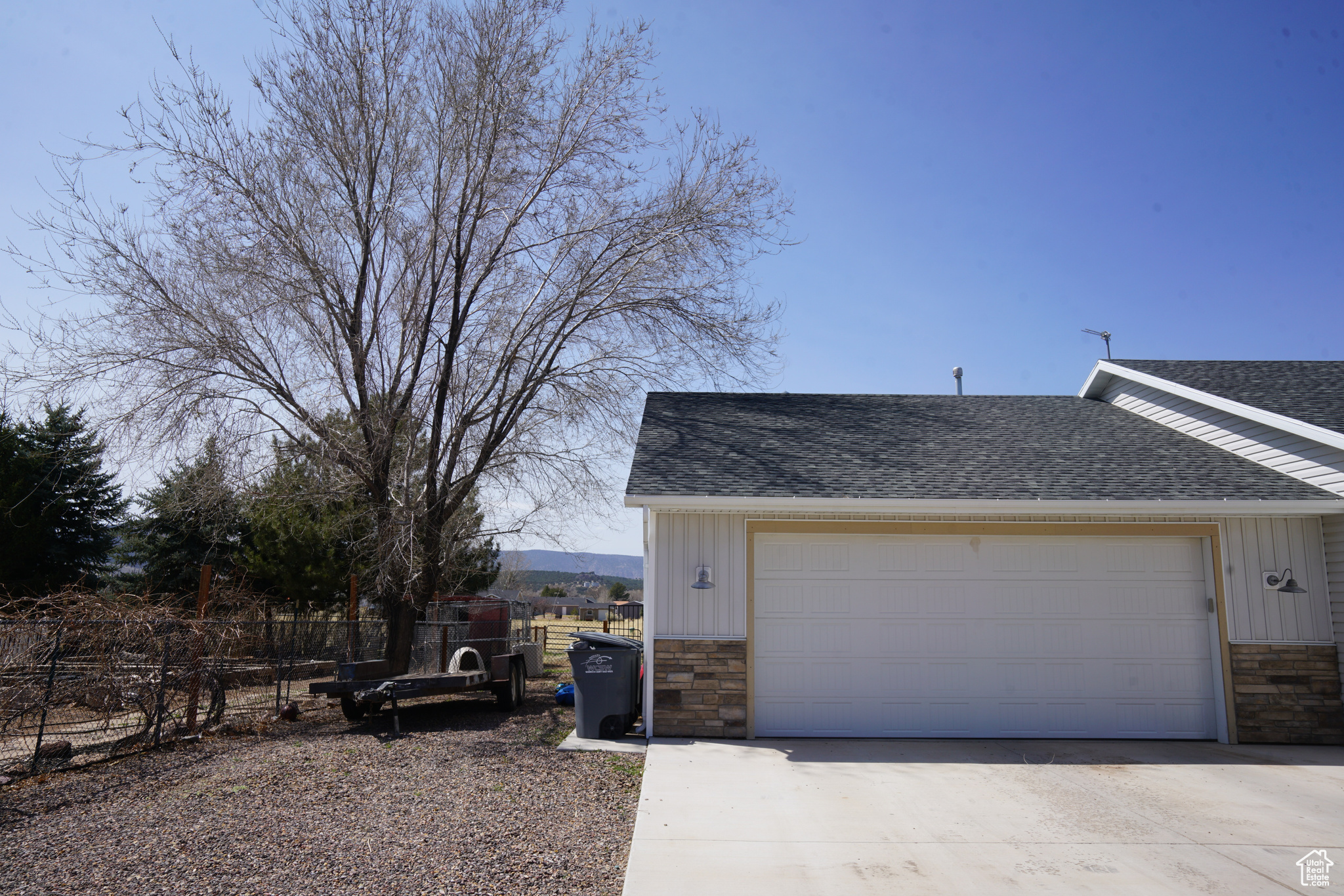 SUNNY MEADOWS ACRES - Residential