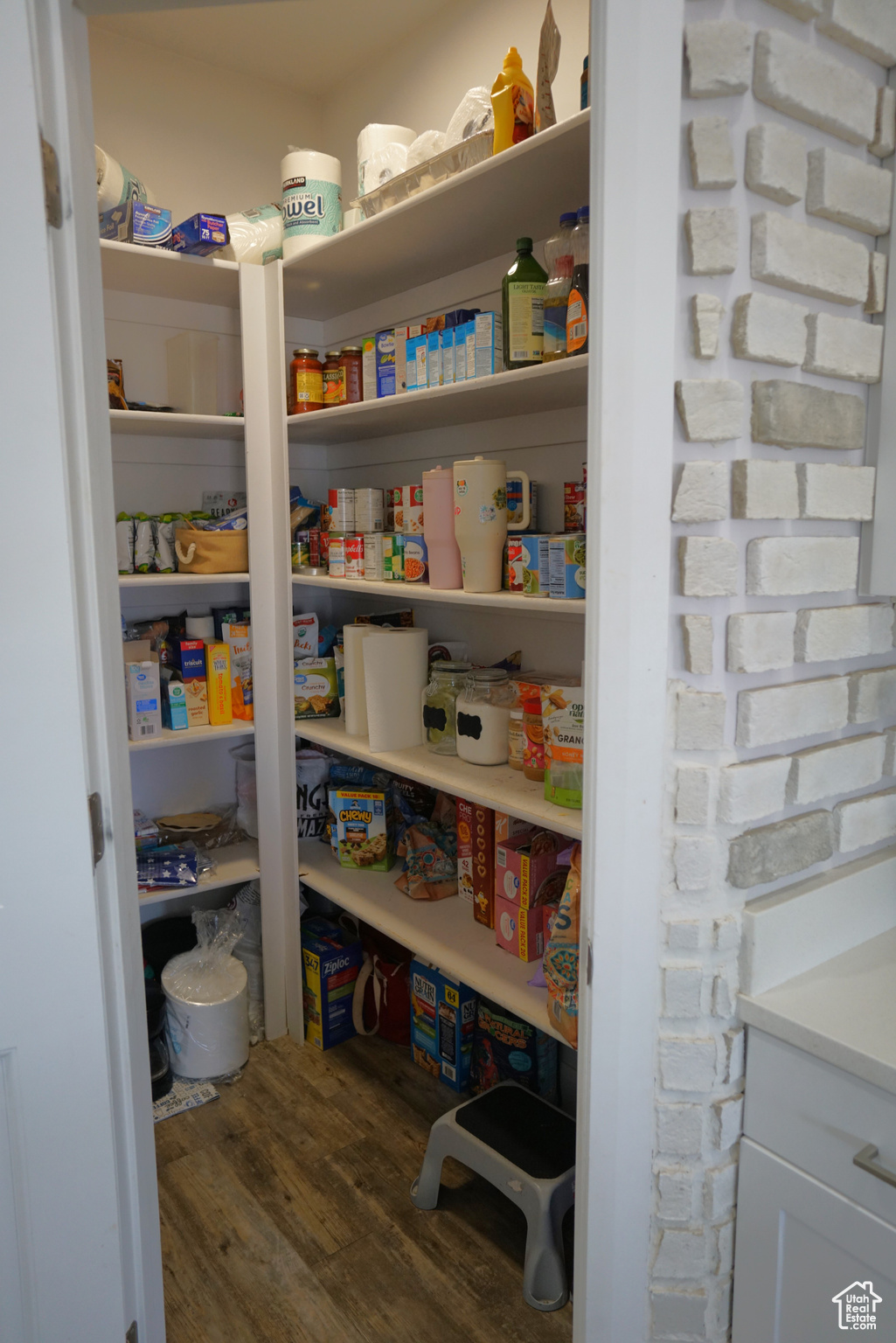 SUNNY MEADOWS ACRES - Residential