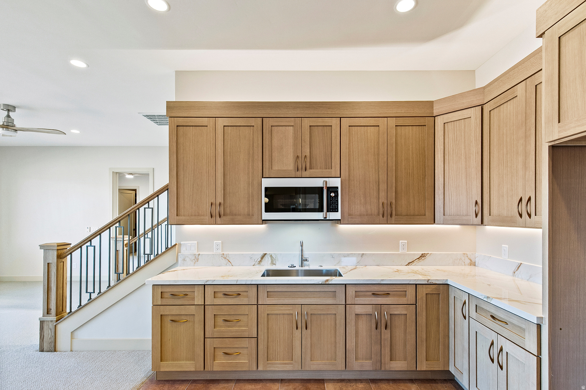 HILLSIDE ESTATES - Residential