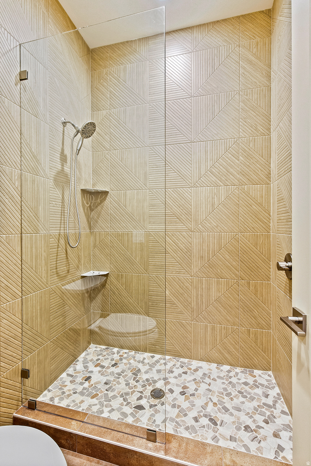 HILLSIDE ESTATES - Residential